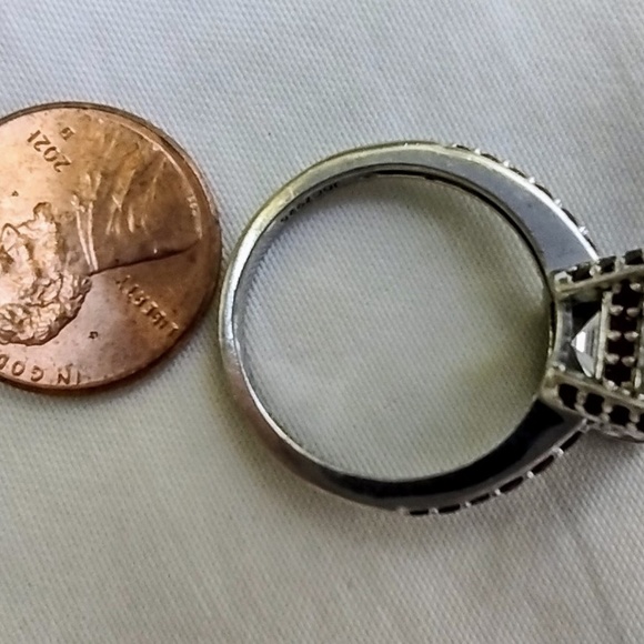 Sterling Silver & Cushion Cut CZ Stone Ring with Red Stone Pave Accent / Size 8 - Picture 7 of 8